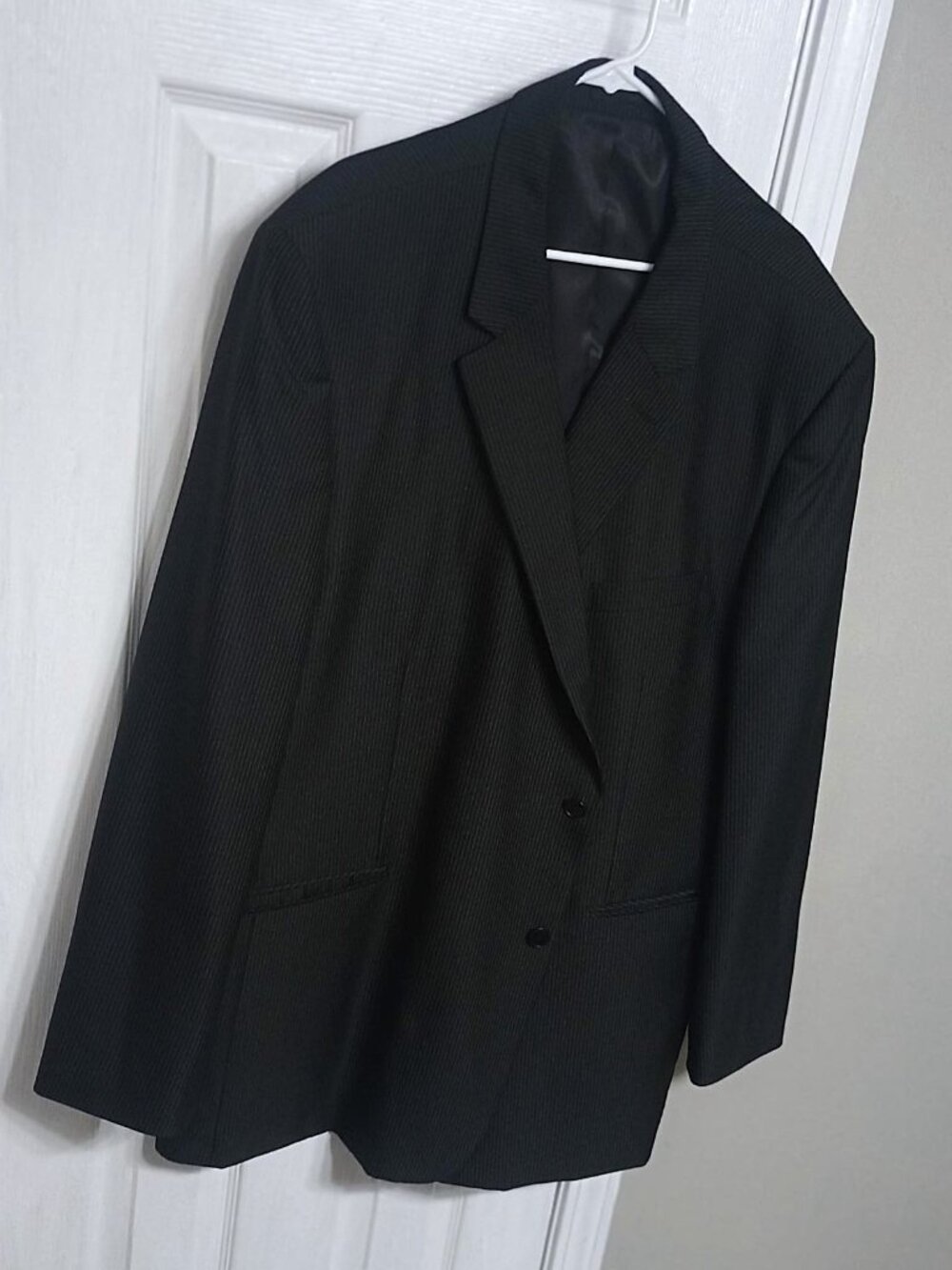 Andrew Fezza Men Charcoal Pinstripe Blazer 56L